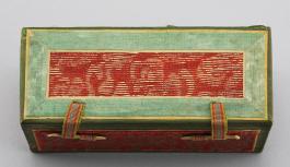 궁중296-1_영친왕비 운보문 동곳상자(3).jpg