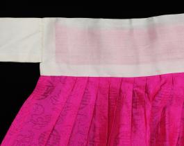 고궁2587_덕혜옹주 별문숙고사 치마(2).jpg