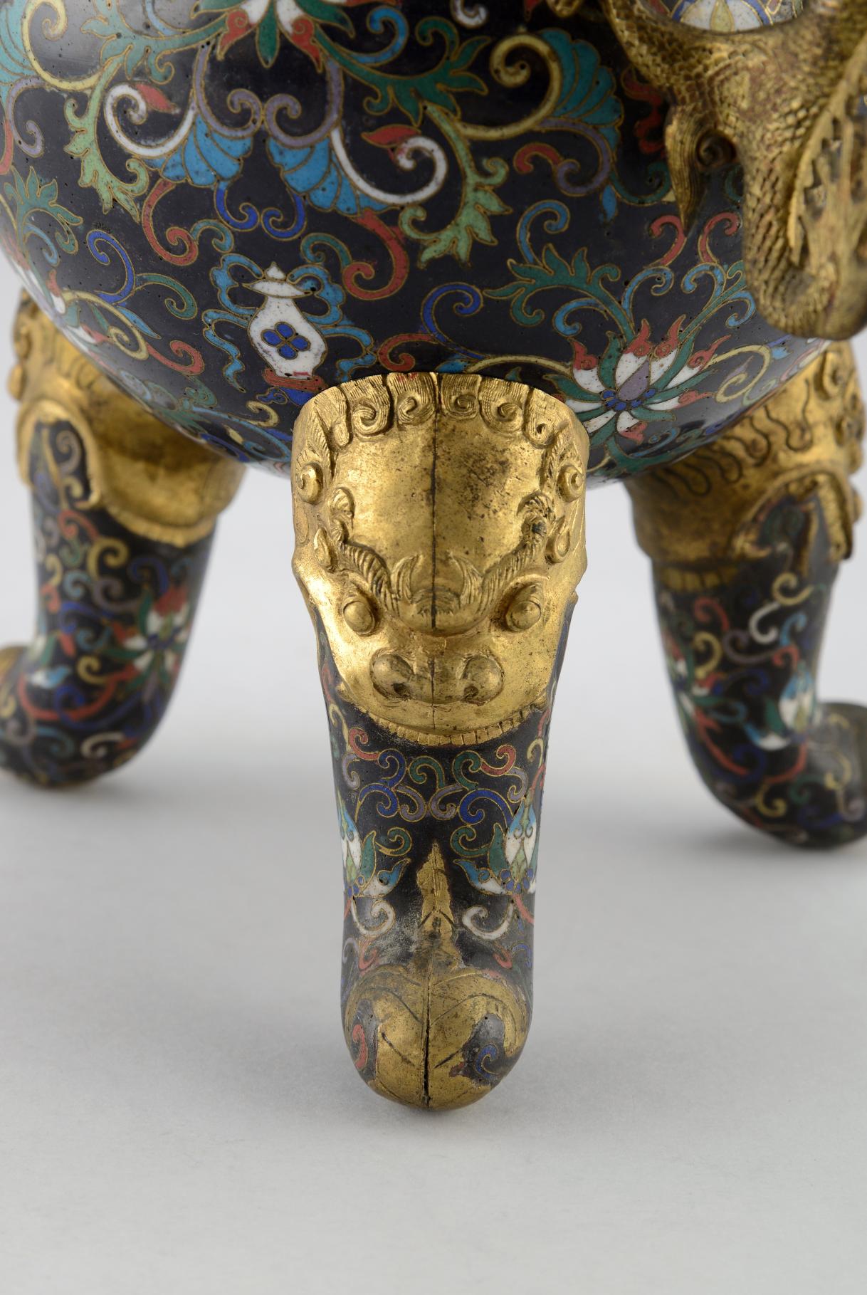 유제칠보향로(몸체)