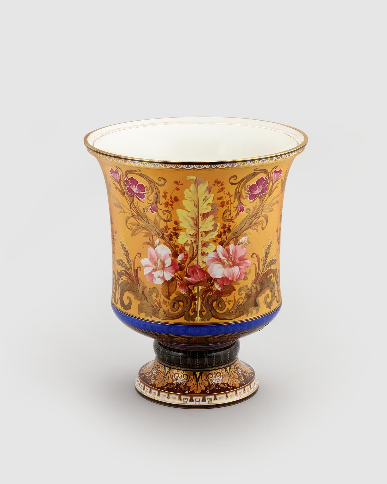 조불수호통상조약 기념 꽃무늬 병