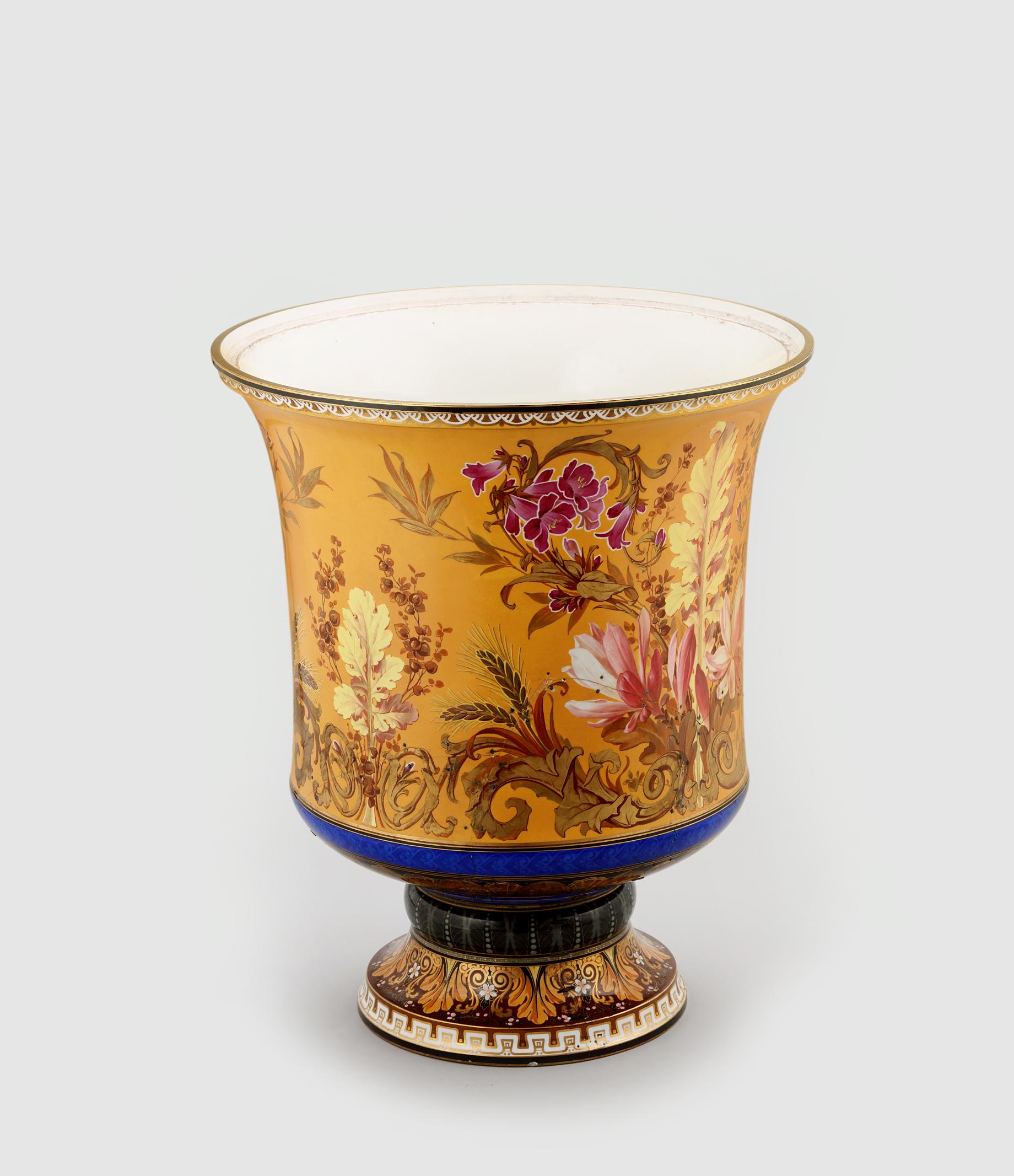 조불수호통상조약 기념 꽃무늬 병