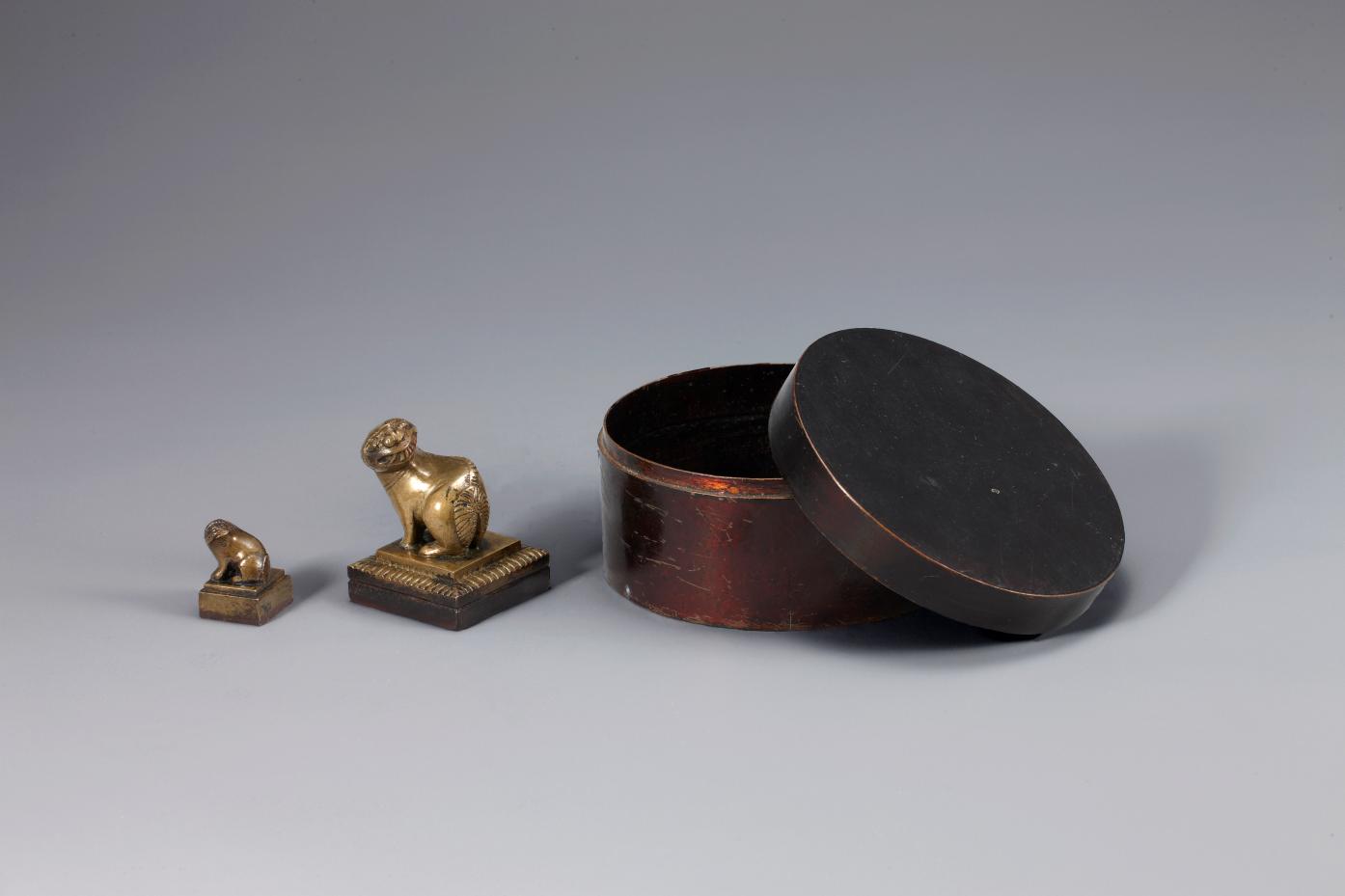 내교 인장과 소내교 인장