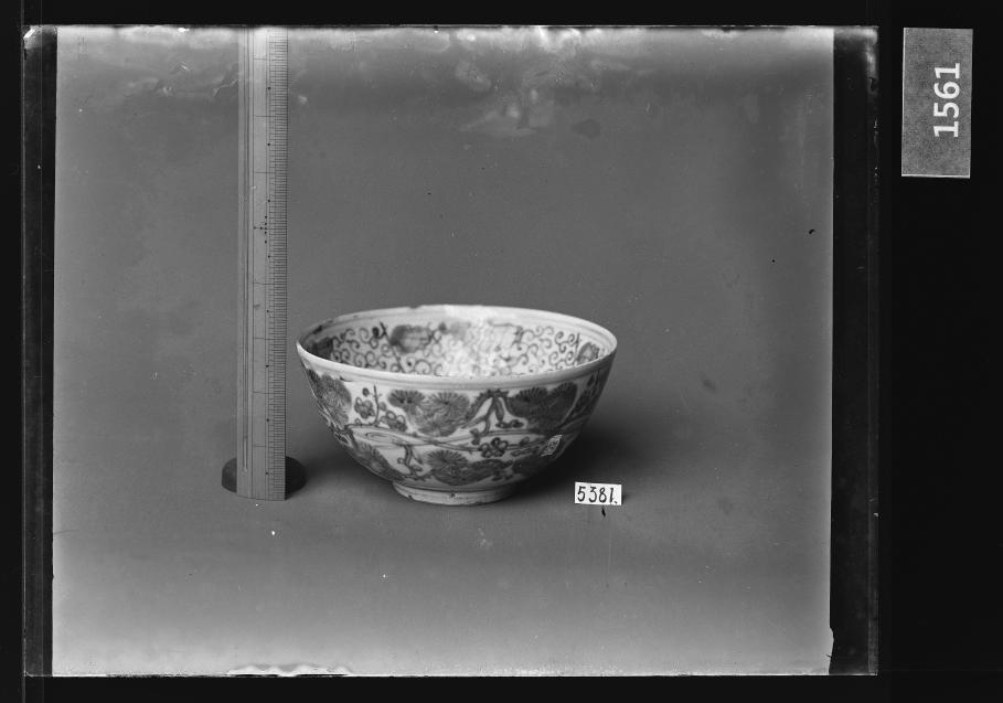 백자청화송매문발 유리건판