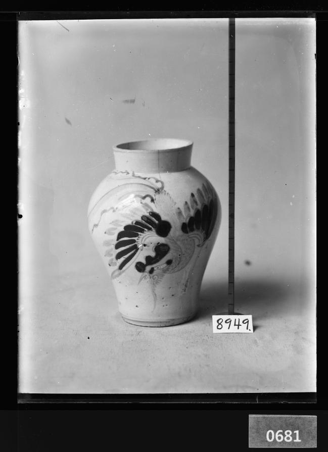 백자청화동채운봉문호 유리건판