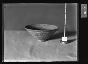 청자상감운봉문완 유리건판