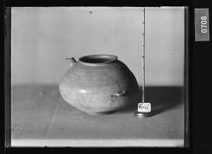 백자호형주자 유리건판