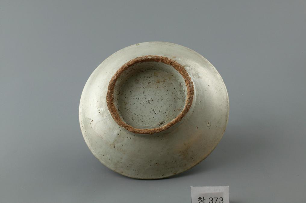 백자 청화 수자무늬 접시