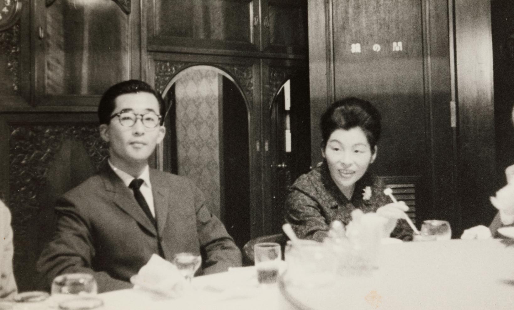 이구와 일행 사진