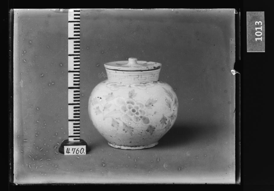 백자청화모란문유개호 유리건판