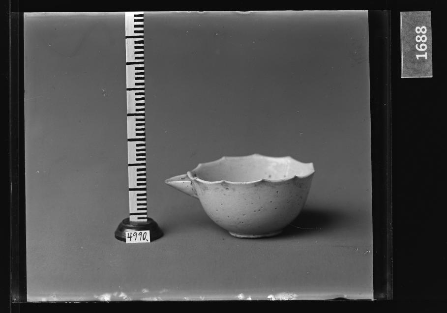 백자편구발 유리건판