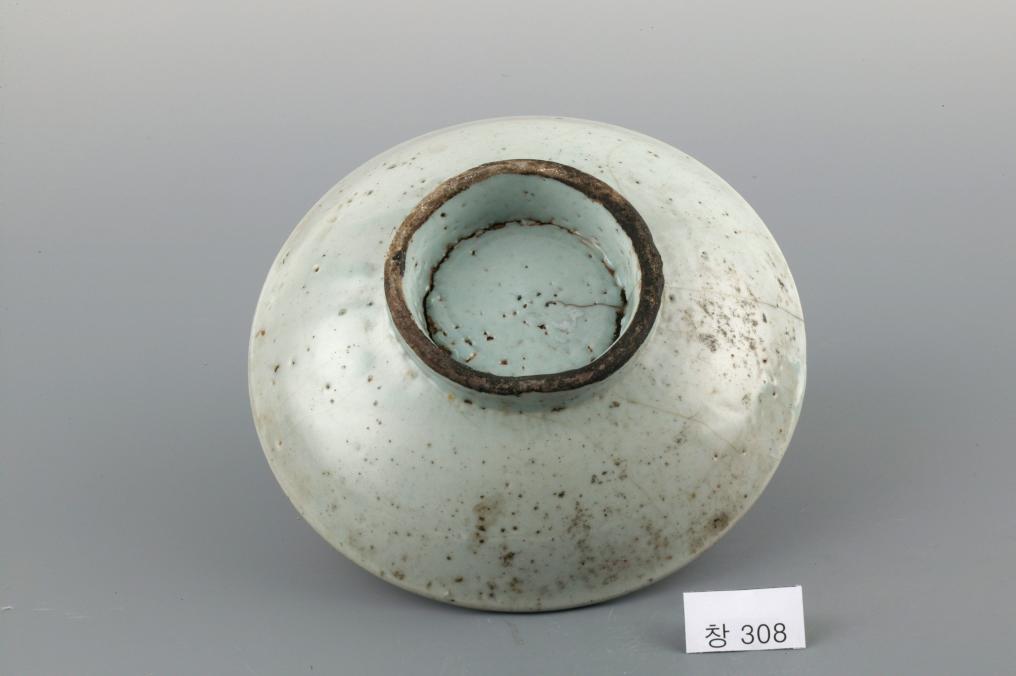 백자 청화 수자무늬 접시