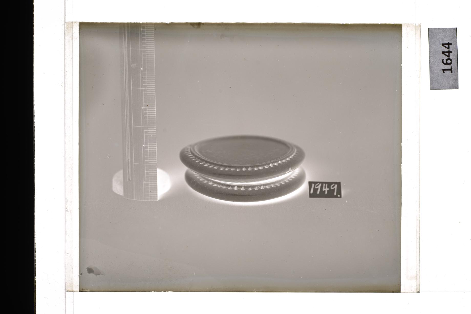 백자베갯모 유리건판