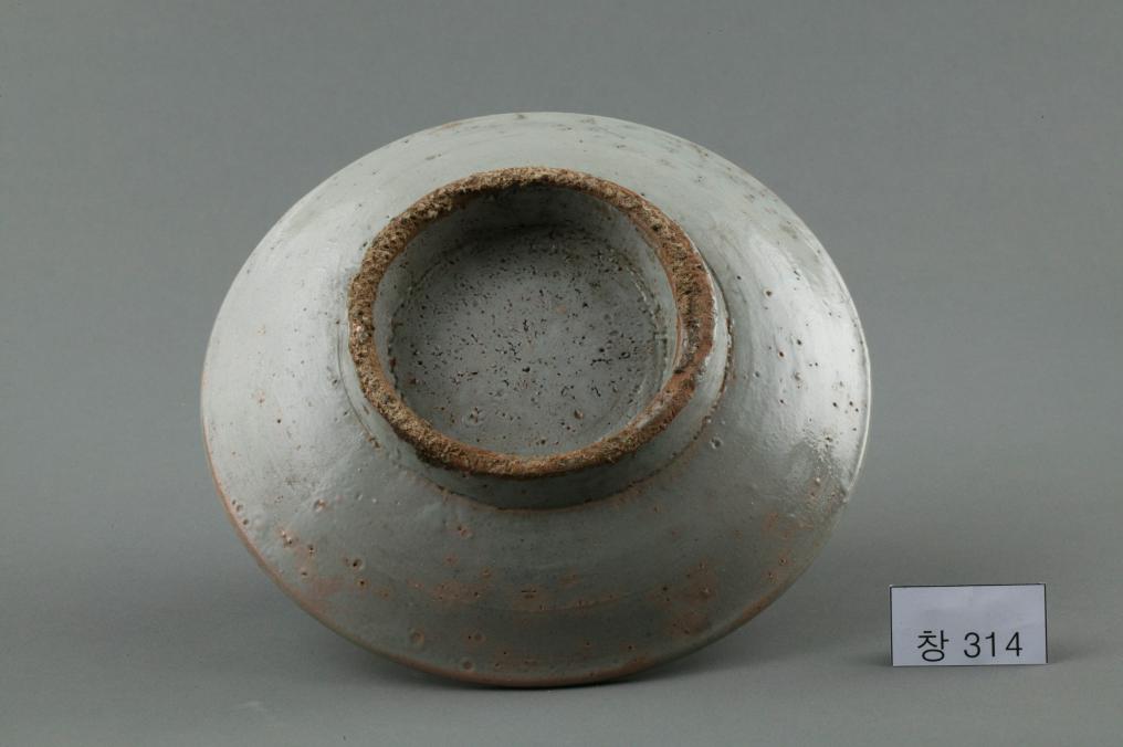 백자 청화 수자무늬 접시