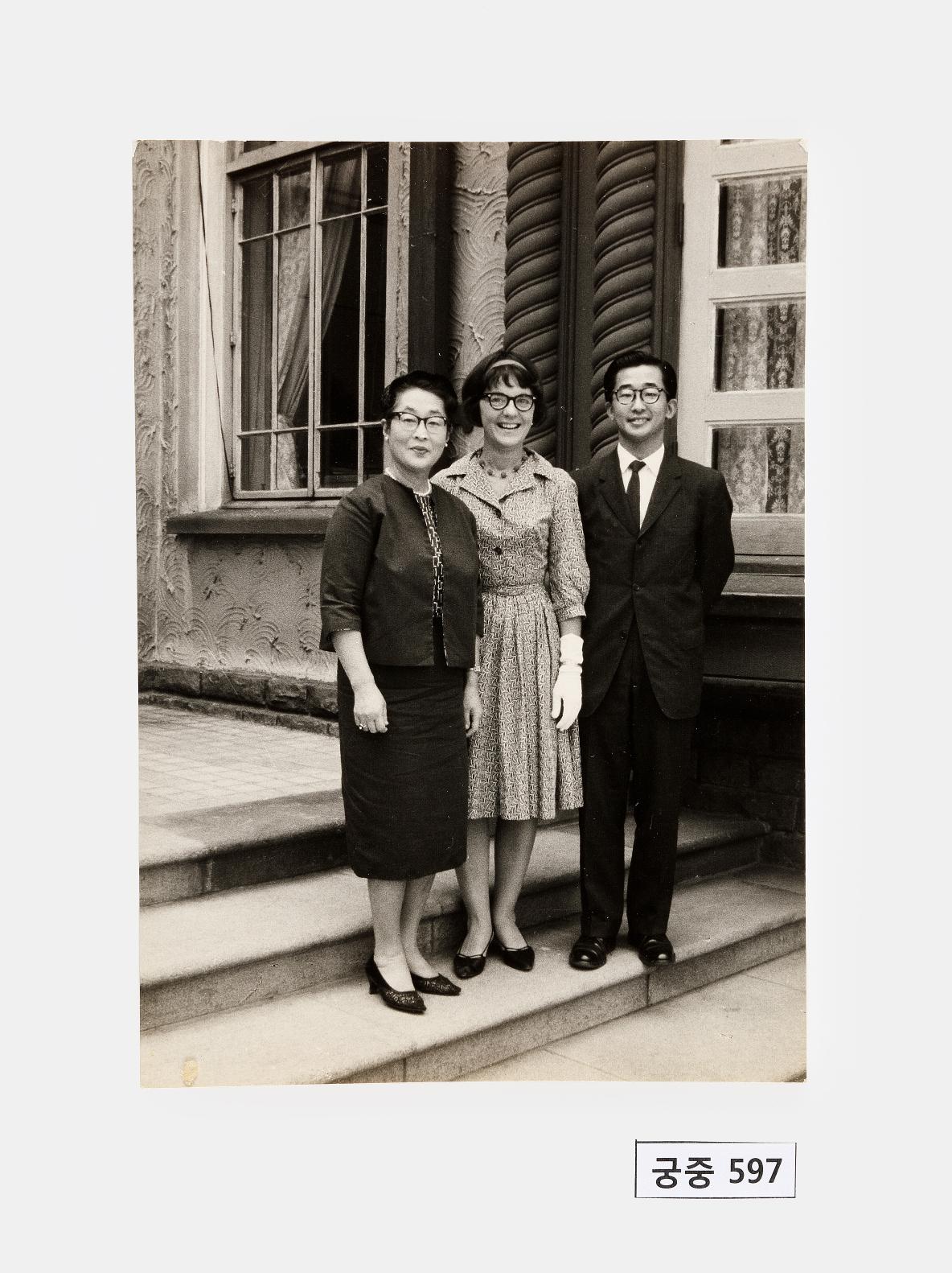 영친왕비와 이구, 줄리아 사진